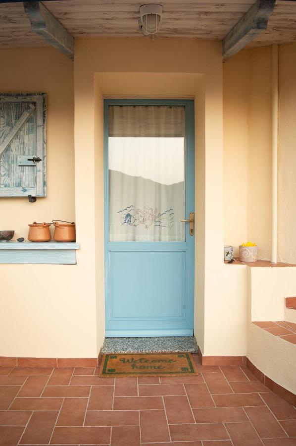 Nel Verde Del Villaggio - Casetta Celeste غونيسا المظهر الخارجي الصورة